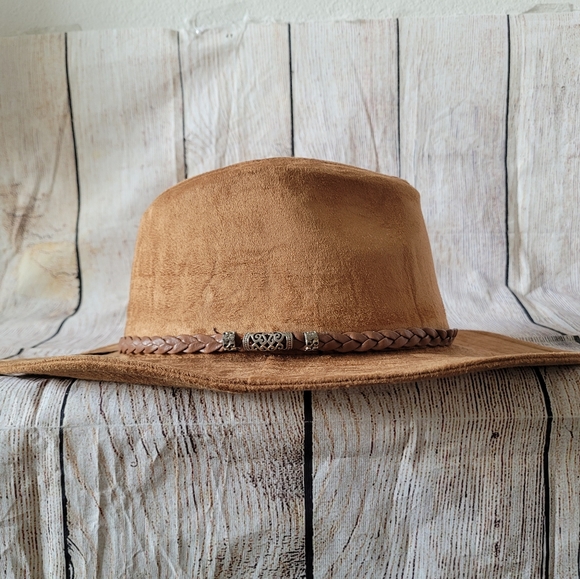 Faux Suede Panama Hat With Antique Bead Accent✨️ - Picture 7 of 8